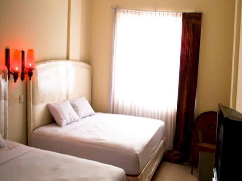 King Hotel Wates  Zewnętrze zdjęcie